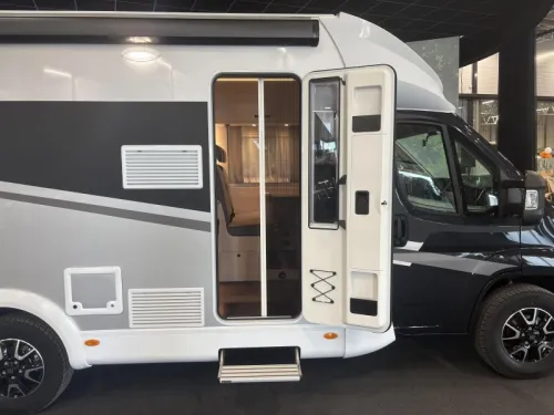 Sunlight T 67 S without a lift bed photo: 5