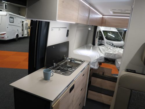 Dethleffs Globetrail 640 ES 95-YEARS AUTOMATIK Foto: 4