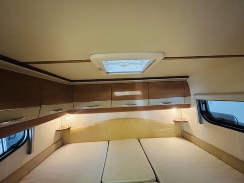 Hobby T 650 ESC Limited Edition Single beds, only 79,000 Km photo: 21