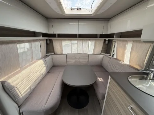 B&uuml;rstner Averso 490 TS FRANZ&Ouml;SISCHES BETT RUNDSITZGRUPPE MARKISE Foto: 14