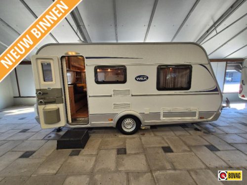 Wilk Vida 420 FD mover, awning, top condition