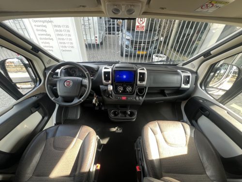 Malibu Van Charming 640 LE AUTOMATIC SINGLE BEDS EURO6 photo: 10