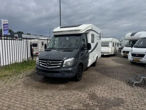 Hymer Van 520 S Single beds space wonder photo: 40