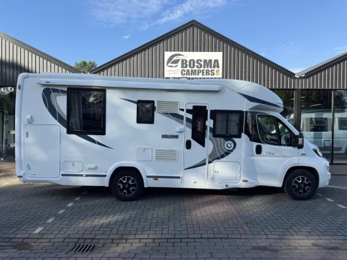 Chausson Welcome 718 EB Limited French bed Pop-top roof photo: 7