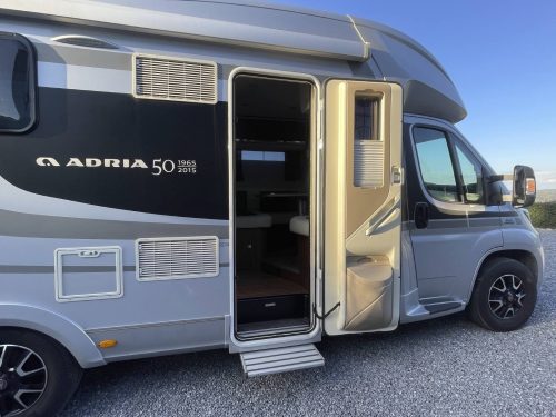 Adria Matrix M670sl photo : 10