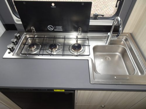 ADRIA SUN LIVING S 70 SL photo: 5