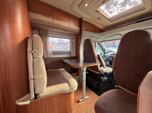 Adria COMPACT SL 2010 single beds 1 owner photo: 8