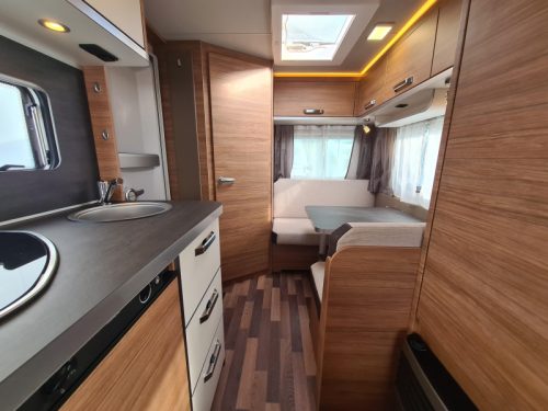 Weinsberg CaraOne 390 QD  photo: 16