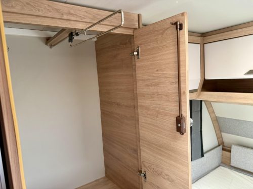 Knaus Sudwind Black Selection 460 EU Summer Air Conditioning Special Offer! photo: 10