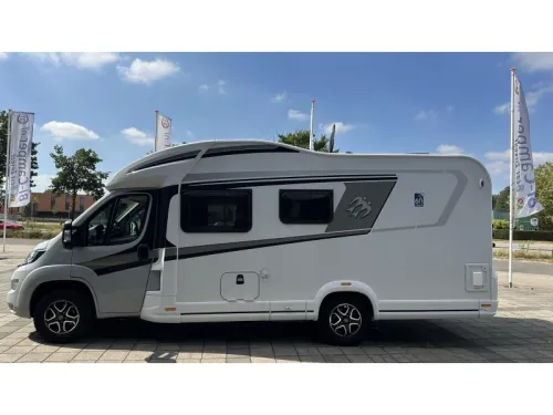 Knaus Sky Wave 60 Years 650 MF Automatik-Hubbett-Luftfederung Foto: 7