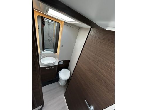 Adria Coral Supreme 670 DL Leder, Adapt. Cruise foto: 13