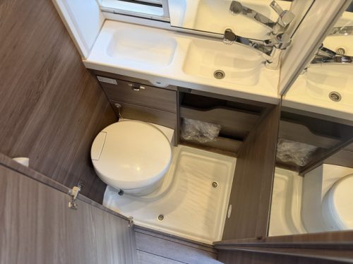 Knaus BOXLIFE 630 ME / free storage photo: 21