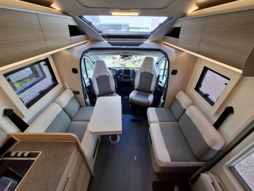 Adria Coral Select 670 DL '27 180hp auto full digi  photo: 9