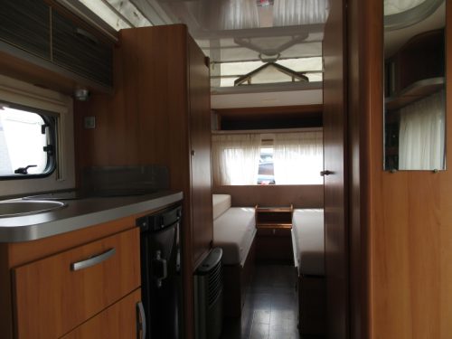 Eriba Feeling 470 SINGLE BEDS AND MOVER photo: 2