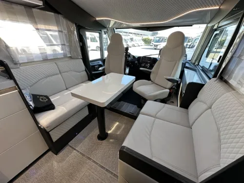 CI Magis Queensbed Dachklimaanlage 140PS Foto: 17