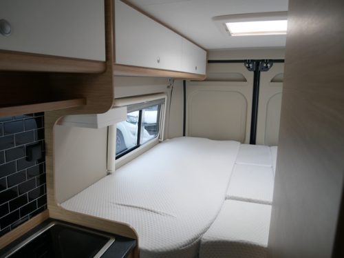 Roadcar (P&ouml;ssl) R640, 6.40 Meter Camper Van, Single Beds photo: 16