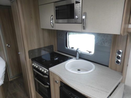Sprite Cruzer 480 SR Rangierhilfe und Kassettenmarkise!  Foto: 3