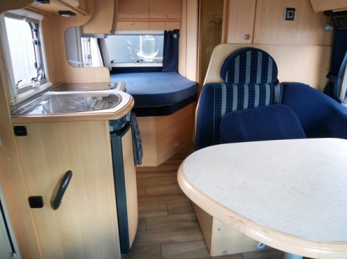 Dethleffs H 5940 Esprit, French bed, Garage photo: 10