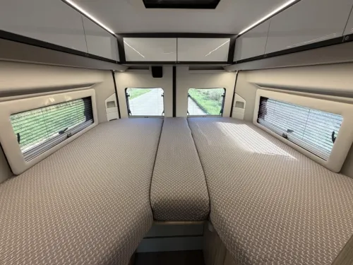 Adria Twin Plus 640 SLB Lithium, Umrichter, Solar Foto: 2
