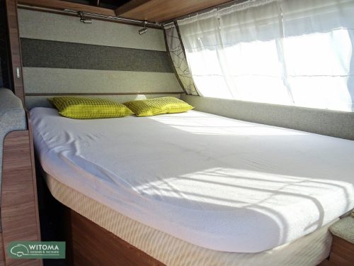 Knaus Sport 580 QS 3 bunk beds photo: 11
