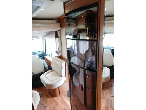Hymer B678 WC/DOUCHE | LIT LONG photo : 13