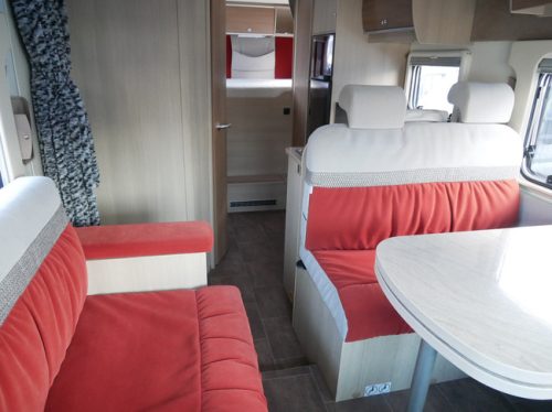 B&uuml;rstner Ixeo Time 710 IT, Transverse bed, Pop-top roof, XL Garage photo: 11