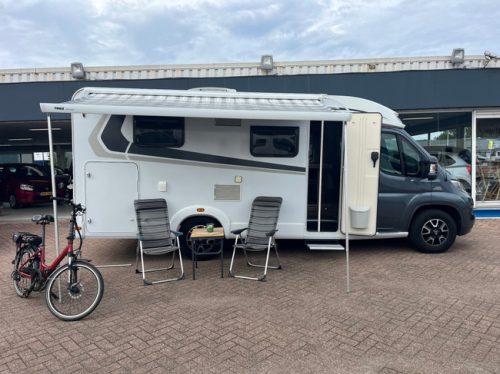 Weinsberg Caracompact R57 Airco Cruise Single beds Solar. CarPlay photo: 4