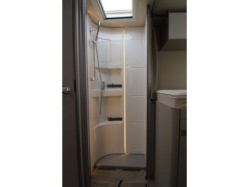 Hymer Tramp 685 S Face2Face - Single beds  photo: 23