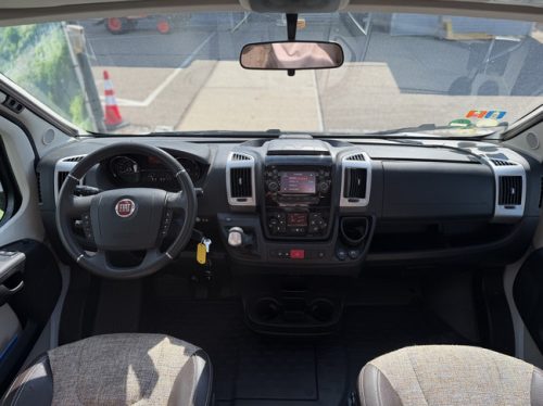 Knaus SKY TI 700 MEG SILVER SELECTION / Free Storage photo: 6