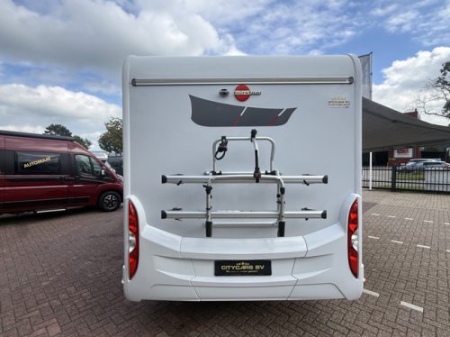 B&uuml;rstner Lyseo T 690 164 PS L&auml;ngsbetten+Hubbett Markise Fliegenschutzt&uuml;r Fahrradtr&auml;ger Solarmodul elektr. Satellit Fernseher Remis Plissee gro&szlig;e Garage Foto: 6