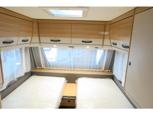 Dethleffs Summer Edition 460 EL AIR CONDITIONING+FLOOR HEATING  photo: 17