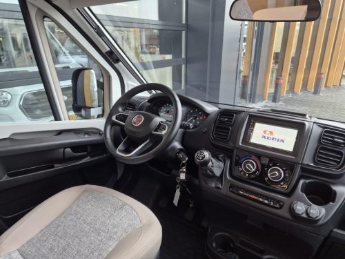 Adria Matrix 650 DL Face to face 2024 Foto: 18