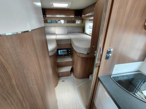 Carthago C-Compactline 144 LE - LENGTEBEDDEN - AUTOMAAT foto: 11