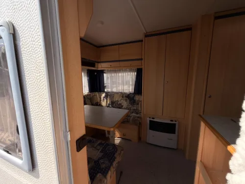 Eifelland Sunshine 460 Vorzelt+Reserverad Foto: 3