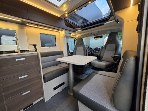 Adria Compact Supreme DL photo: 9