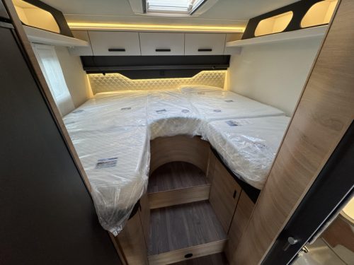 Knaus L!ve Ti 650 MEG photo: 13