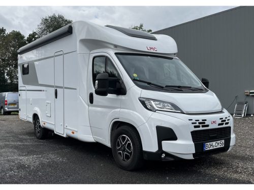 LMC Tracer A 690 Teilintegriert Automatik | Tempomat | Markise | R&uuml;ckfahrkamera | Dusche | Toilette | 4 Schlafpl&auml;tze | Foto: 1