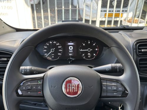 Weinsberg CaraSuite 650 9-GANG AUTOMAAT FRANZ&Ouml;SISCHES BETT + HUBDACH  Foto: 13