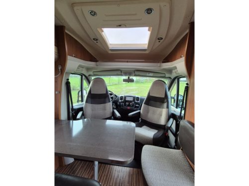Adria Compact 660 SPX Transverse bed 1st owner 2016 photo: 11