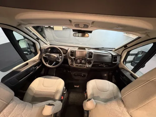 Knaus L!ve Ti Platinum 650 MEG automatic / combi E  photo: 9