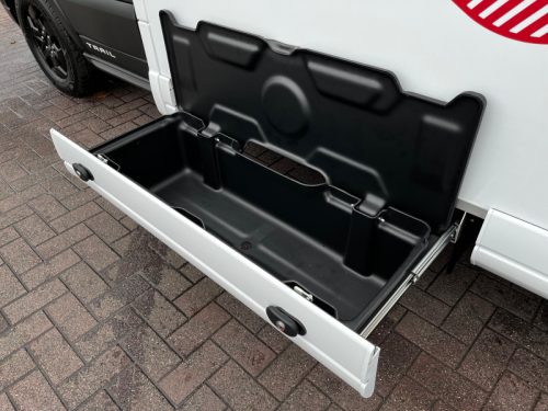 Pilote Atlas A690GJ Camper, Einzelbetten Foto: 10
