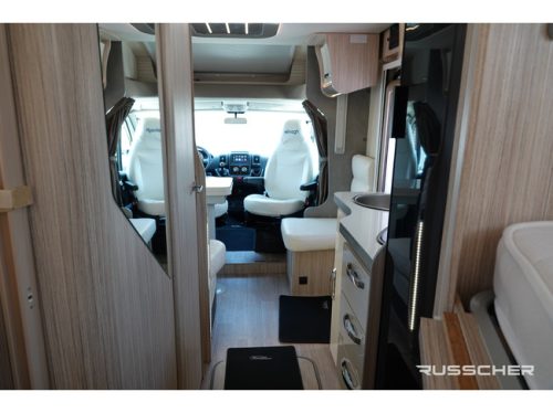 Elnagh T-LOFT 529 140Pk 5-Person Leveling System | Roof air conditioning | VAT camper photo: 14