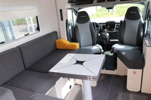 Nahezu neue Exklusive Line 660 Chausson AUTOMATIK Doppelt&uuml;r Artic Pack (70 Foto: 31