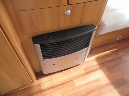 Eriba Nova GL 390 COMPACT WITH REAR KITCHEN  photo: 15