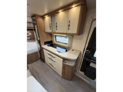Hobby De Luxe 540 KMFE 3 bunk beds Mover Air conditioning  photo: 15