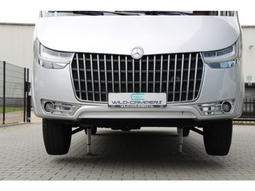 Carthago Chic C-Line I 4.9 LE-L Single beds + Pop-top roof  photo: 93
