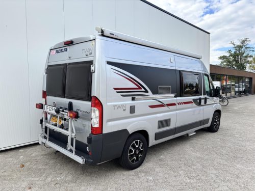 Adria Twin 600 SP Lit transversal photo : 3