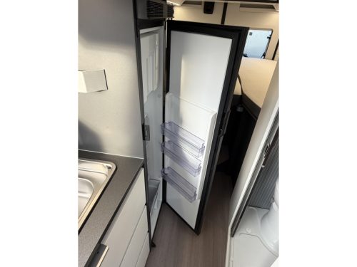 Adria Twin Supreme 640 SLB 9T Automatic-Single beds photo: 8