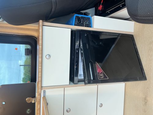 Volkswagen T6 Buscamper 2017 ESSENCE photo: 9