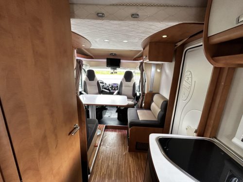 P.L.A. Camper Plasy 63 HP Transverse bed/Lift bed/2016/6.2M photo: 8